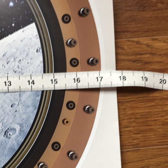 Astronaut in space on moon wall decor decals 3x - Picture 4 of 13